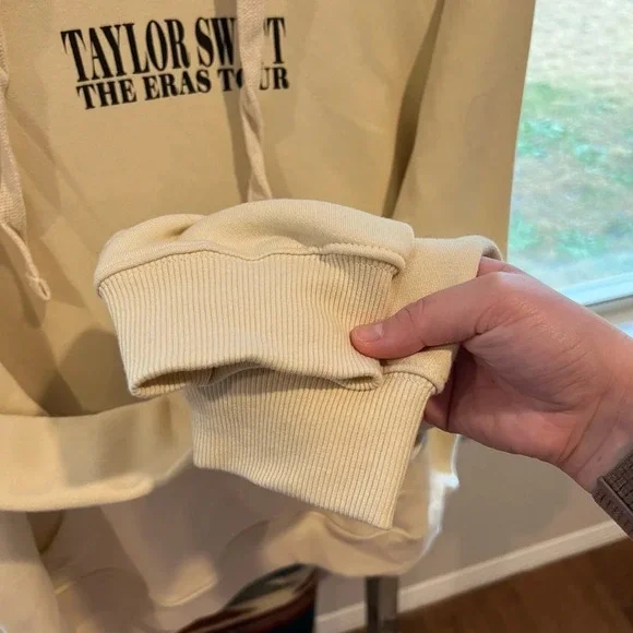 NWOT Taylor Swift The Eras Tour official merch hoodie size XL - Picture 3 of 8